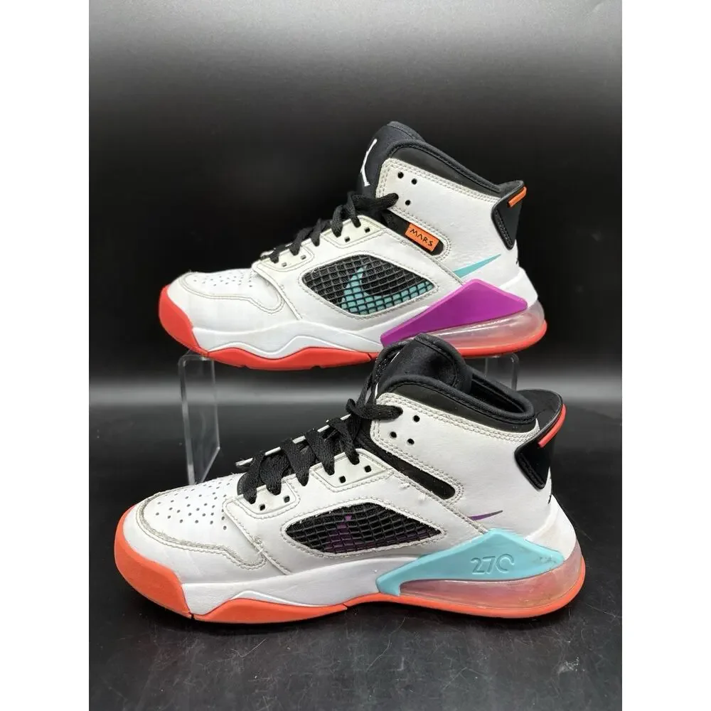 Nike Air Jordan Mars 270 BQ6508-102 Youth Size 4.5Y Basketball Sneakers Shoes